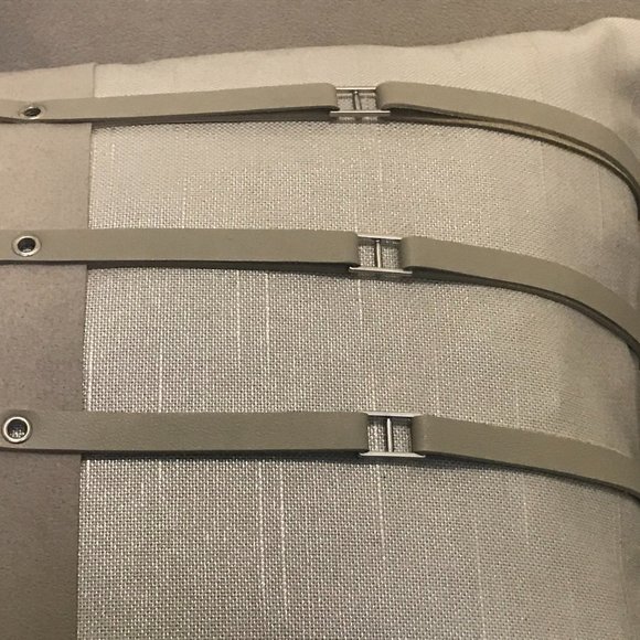 Leather/Luxe Suede & Metallic, pillow cover 14" x 24" - Picture 2 of 2